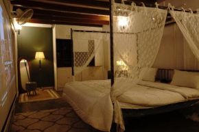 Lakeside Serenity Retreat